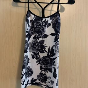 Lululemon Power Y Tank *Luon